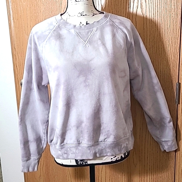 Old Navy gray tie dye crewneck comfy sweatshirt - Picture 1 of 3